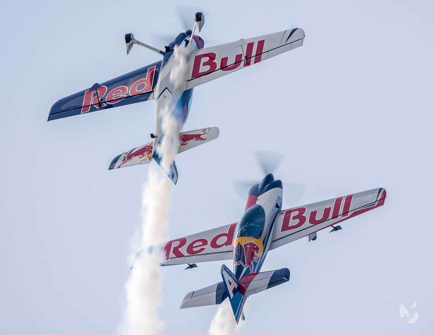 2019_05_11, Lotnicza Majówka, Flying Bulls Aerobatic Team