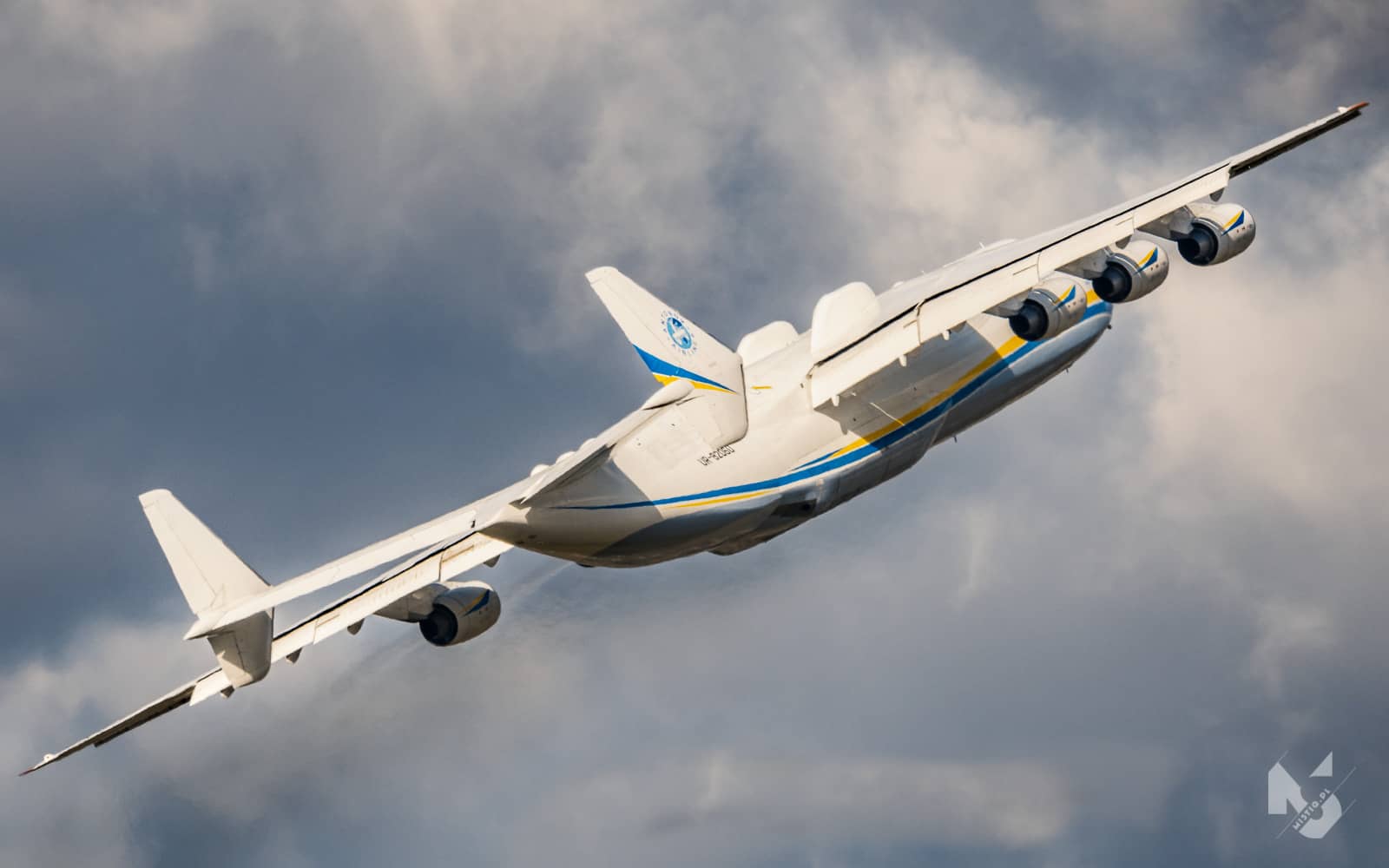 2020_04_14, An-225 Mrija, Warszawa Okęcie