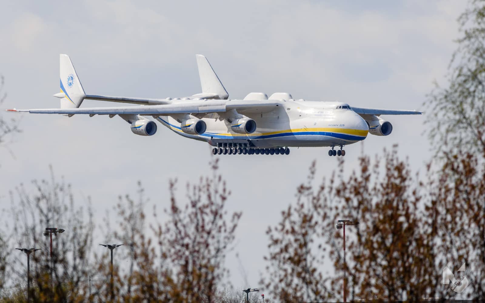 2020_04_14, An-225 Mrija, Warszawa Okęcie