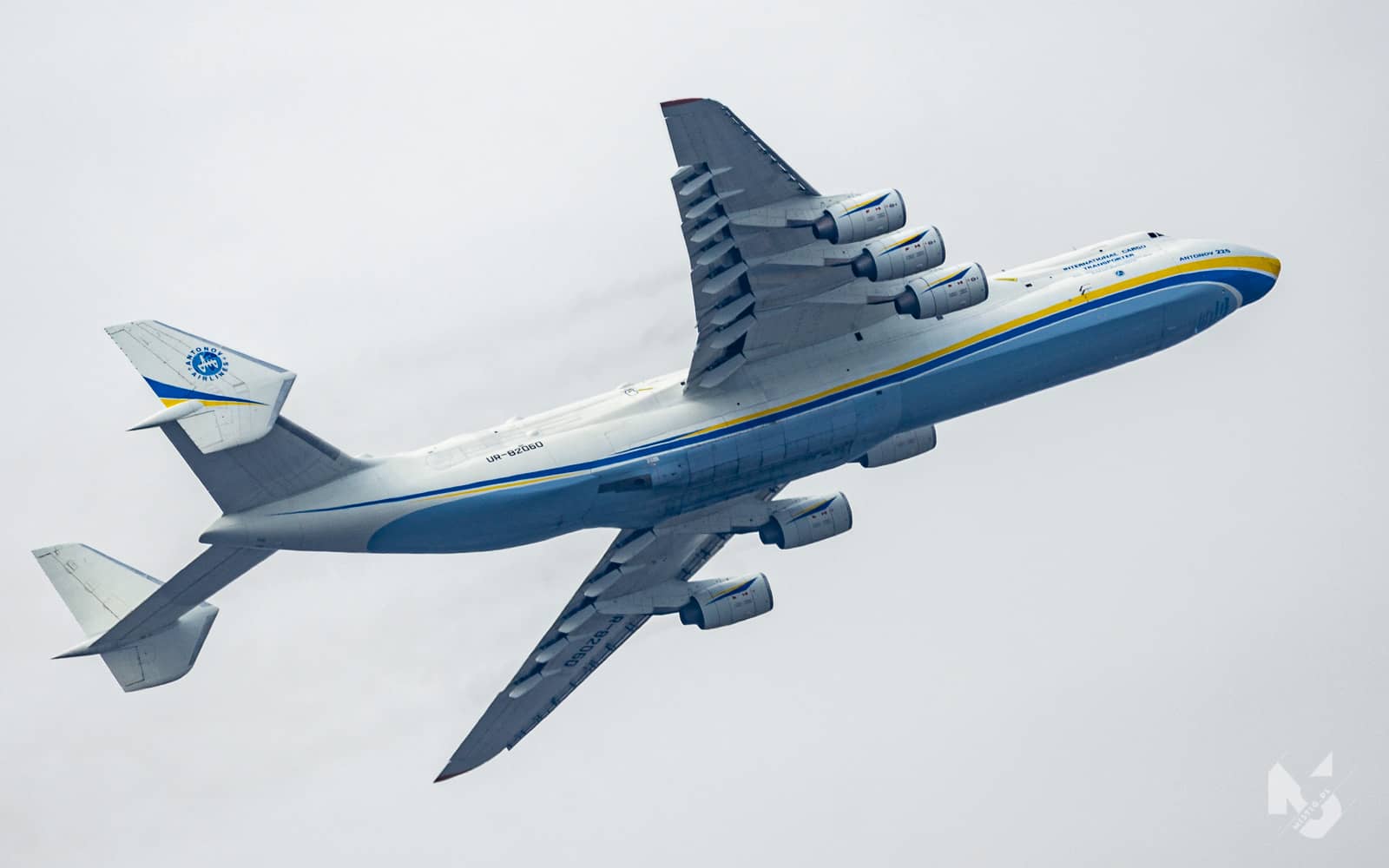 2020_04_14, An-225 Mrija, Warszawa Okęcie