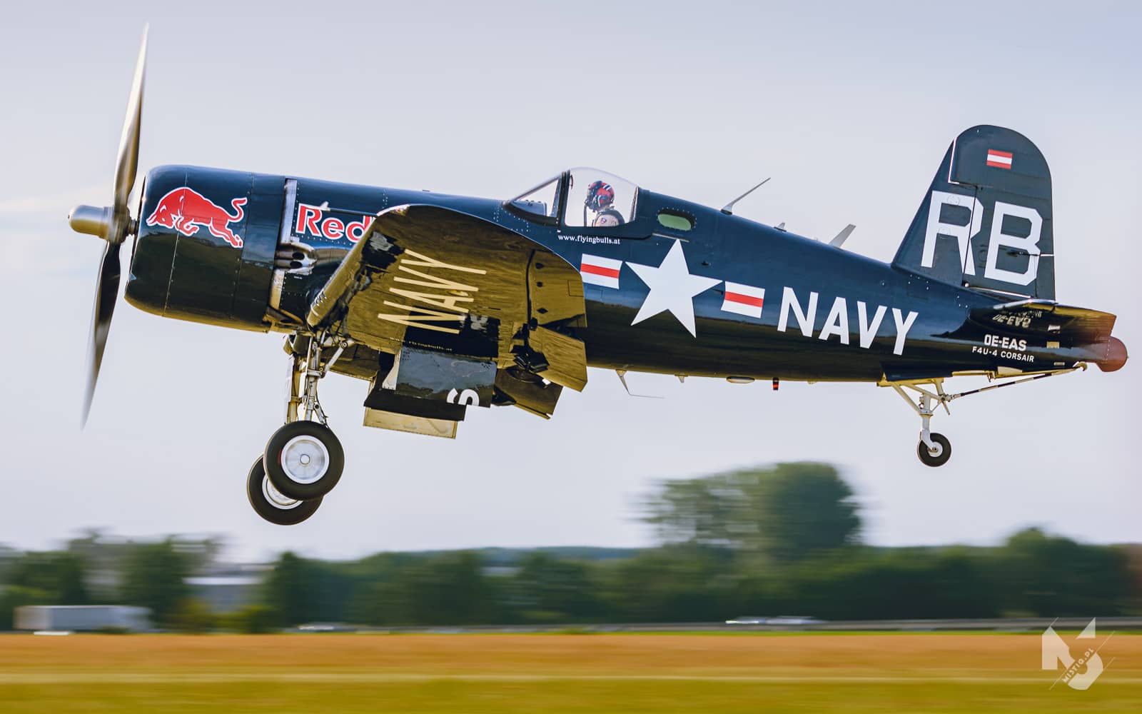 2022_06_17, Antidotum Airshow, Vought F4U Corsair