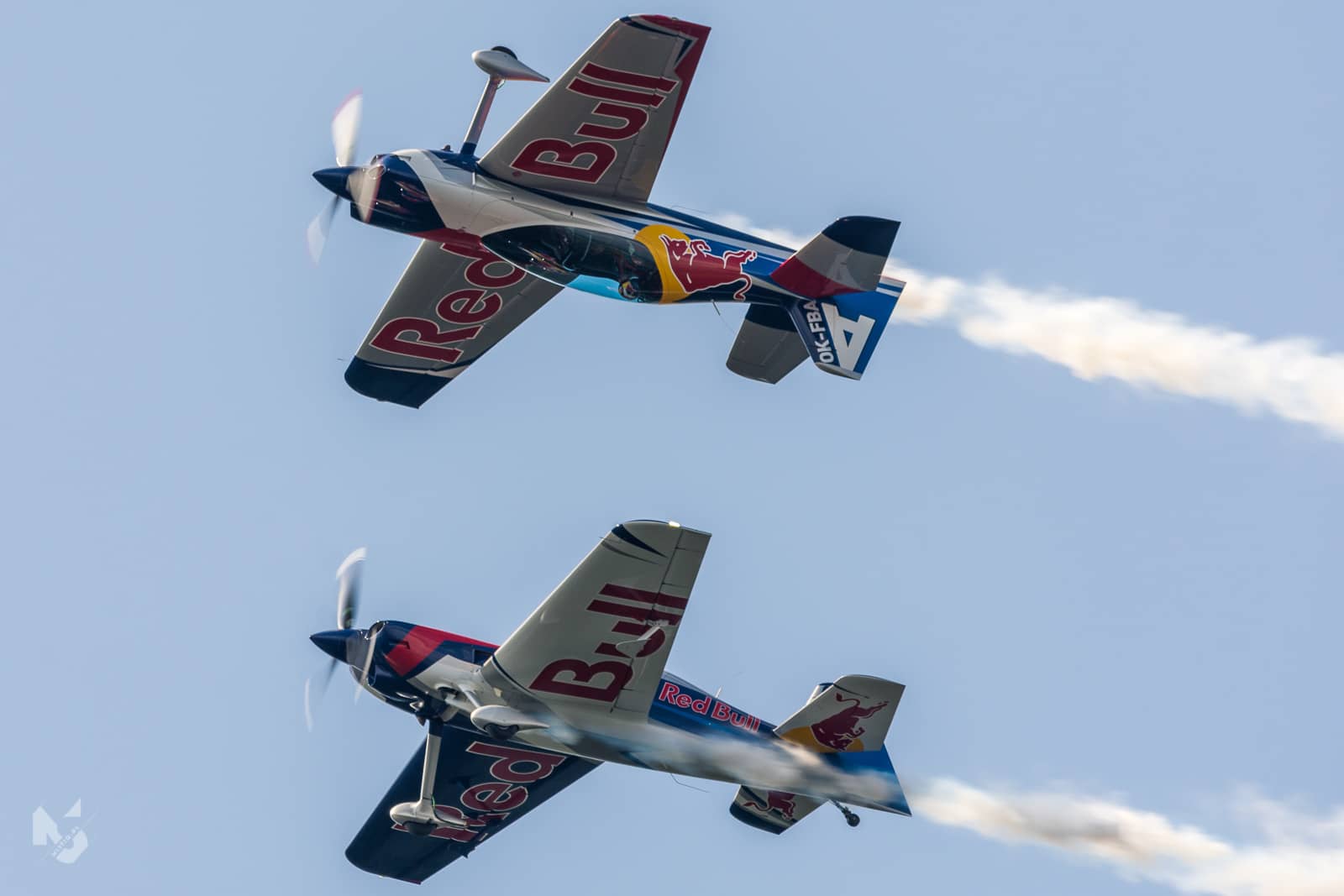 2019_05_11, Lotnicza Majówka, Flying Bulls Aerobatic Team