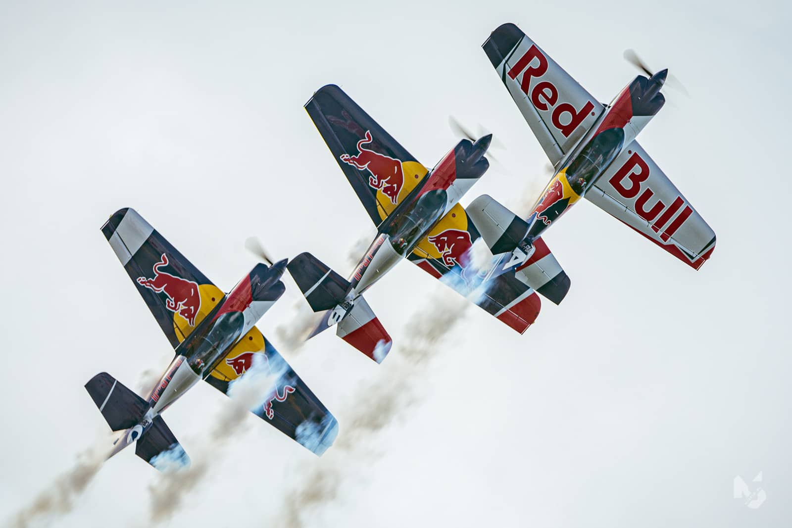 2019_05_11, Lotnicza Majówka, Flying Bulls Aerobatic Team