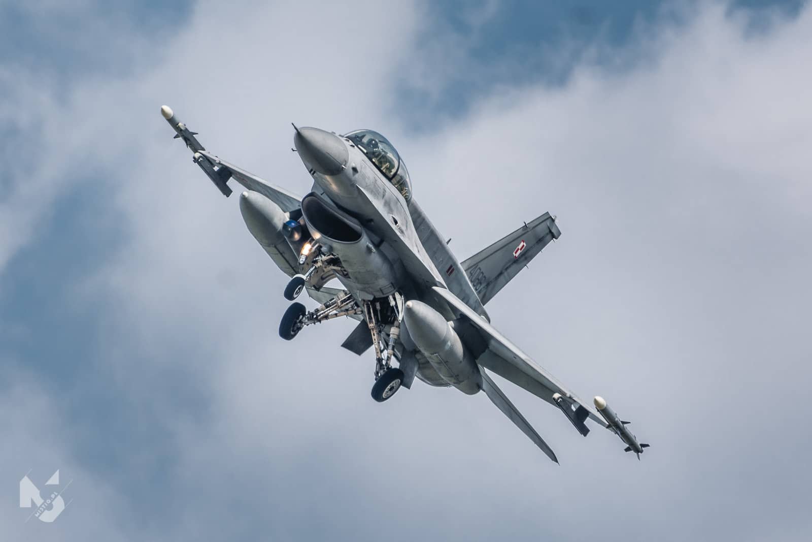 2019_08_31, 100-lecie Aeroklubu Polskiego, F-16