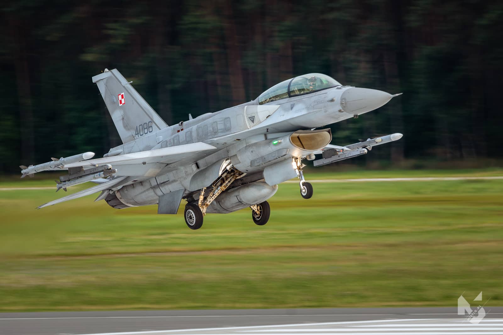 2021_07_27, Akademia Nikona, Łask, F-16