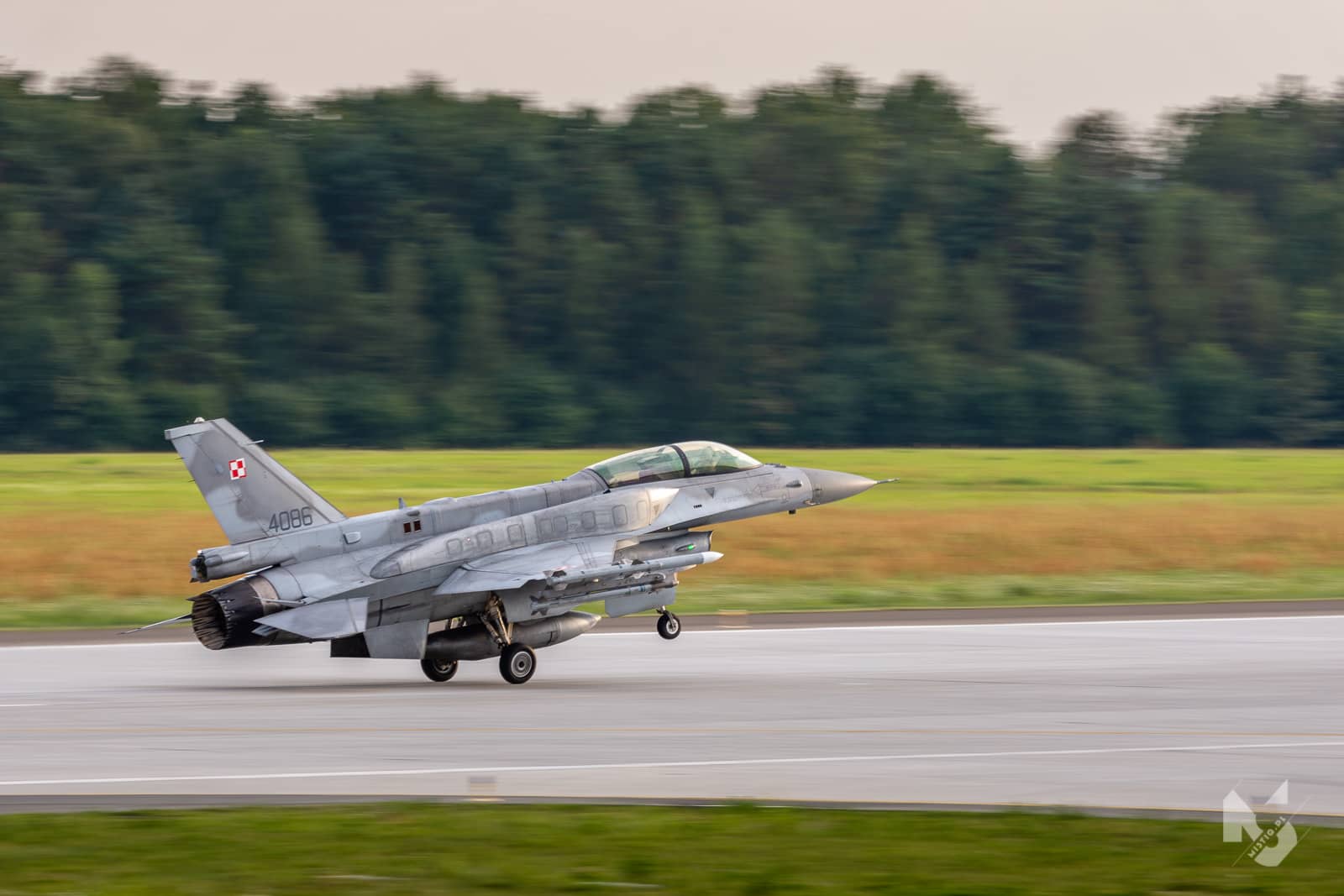2021_07_27, Akademia Nikona, Łask, F-16
