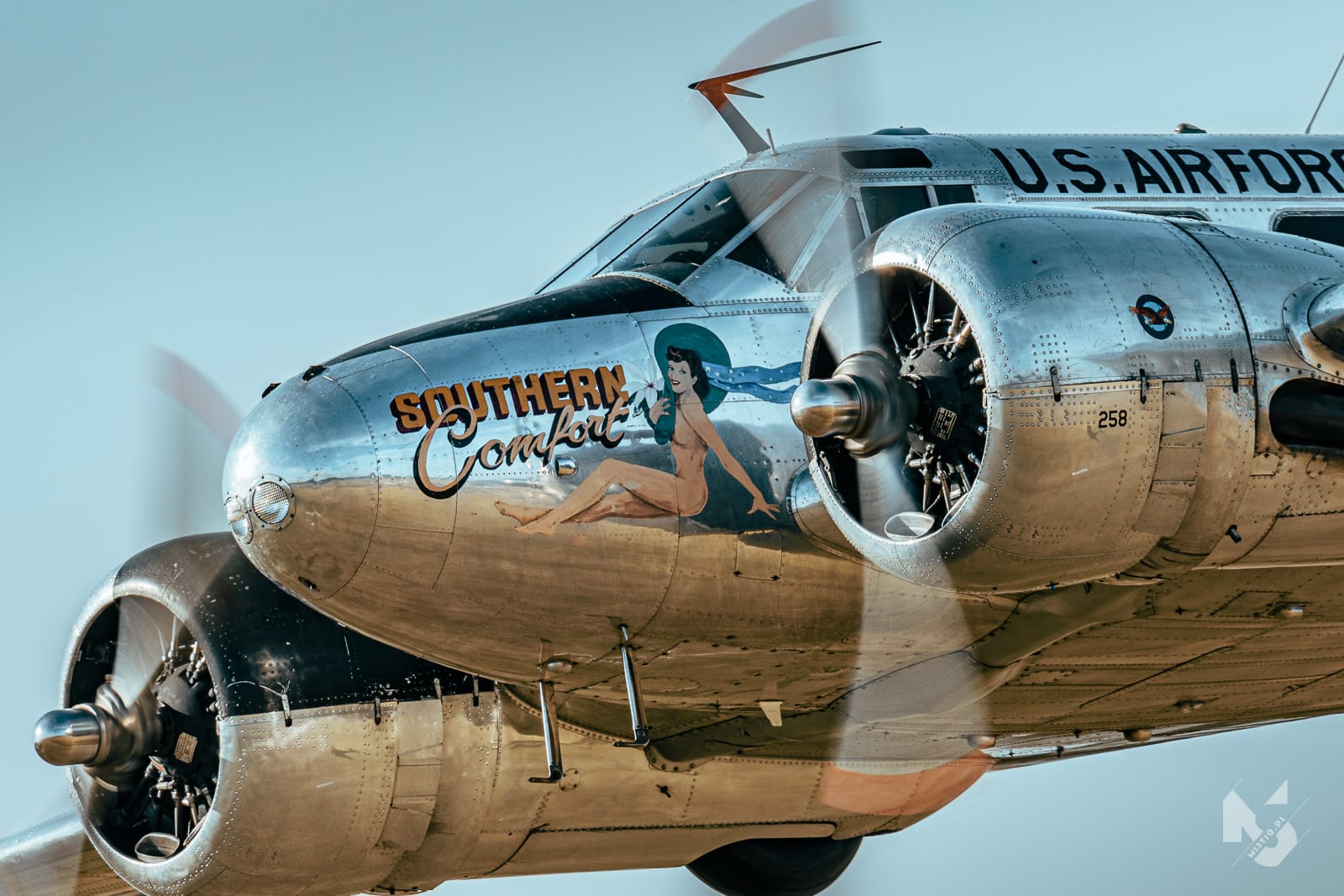 2022_06_17, Antidotum Airshow, Beech C45H Expeditor
