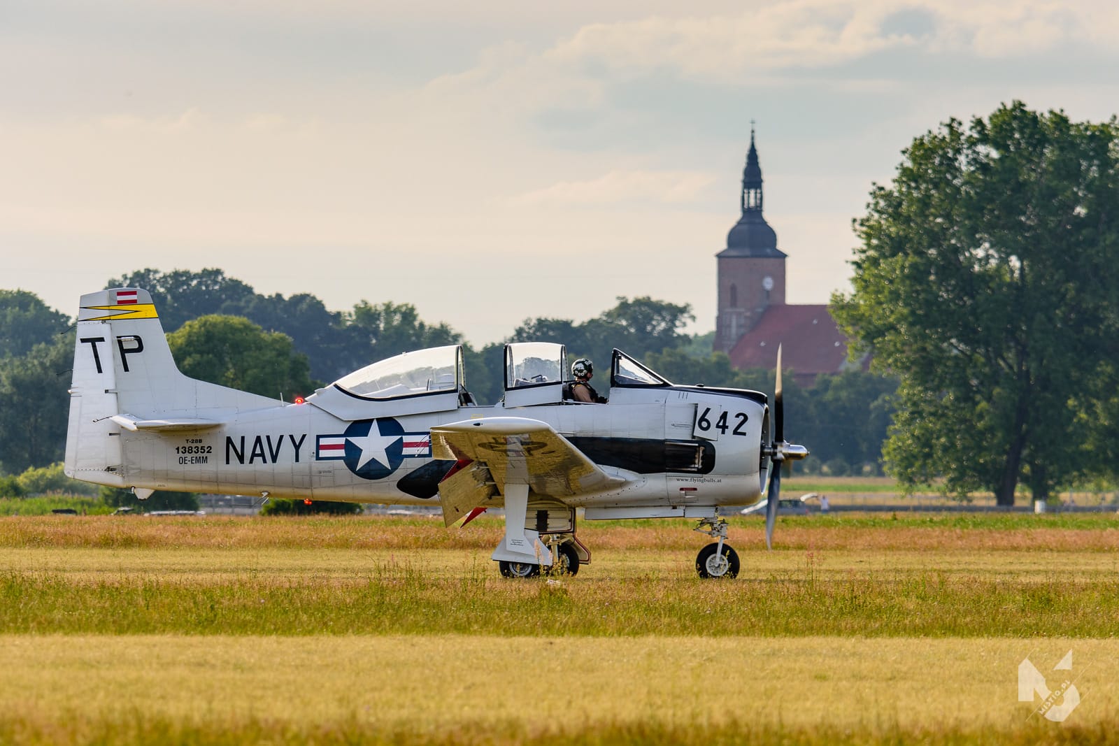 2022_06_17, Antidotum Airshow, T-28 Trojan