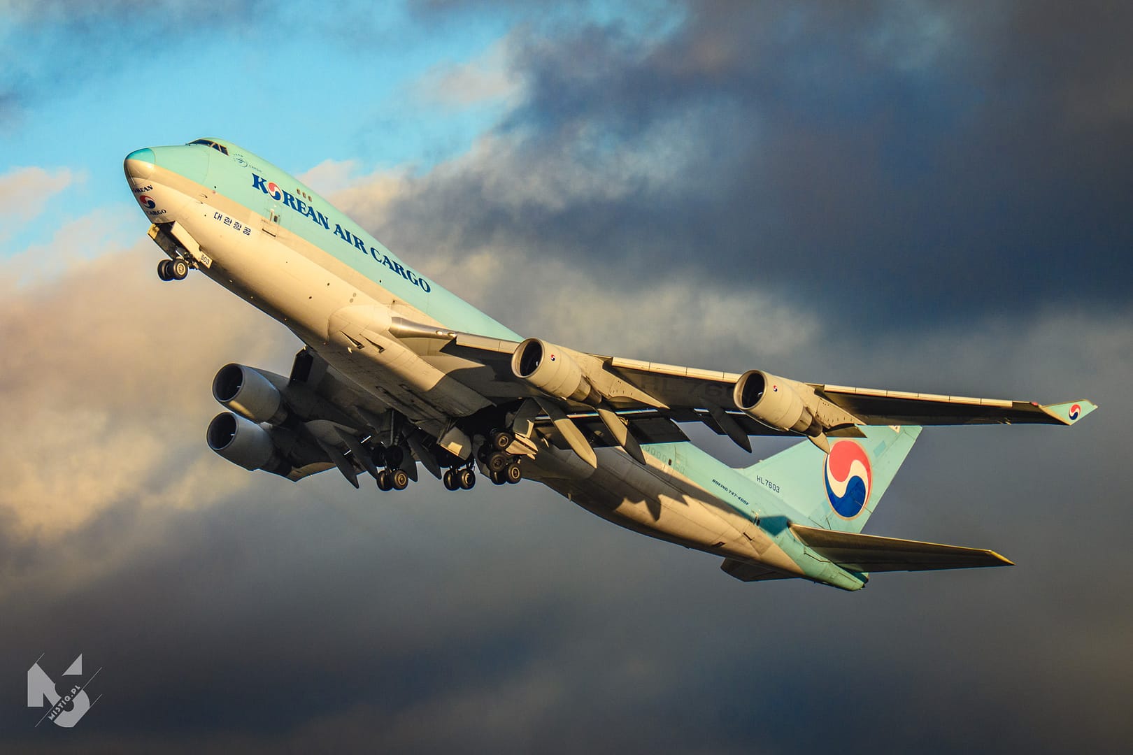 2023_11_26, Boeing 747-400F