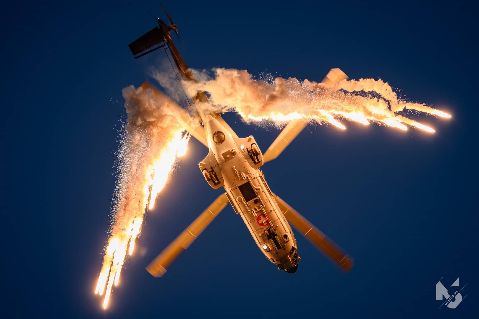 2024_06_22, Antidotum Airshow, Super Puma Display Team