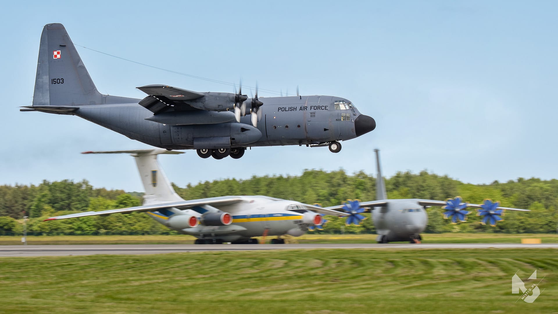 2023_05_27, Piknik LAW, C130 Hercules