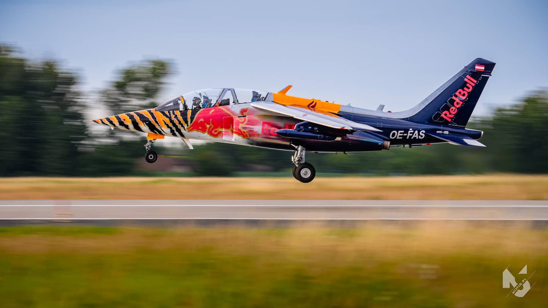 2024_06_20, 31 BLT, Red Bull Alpha Jet