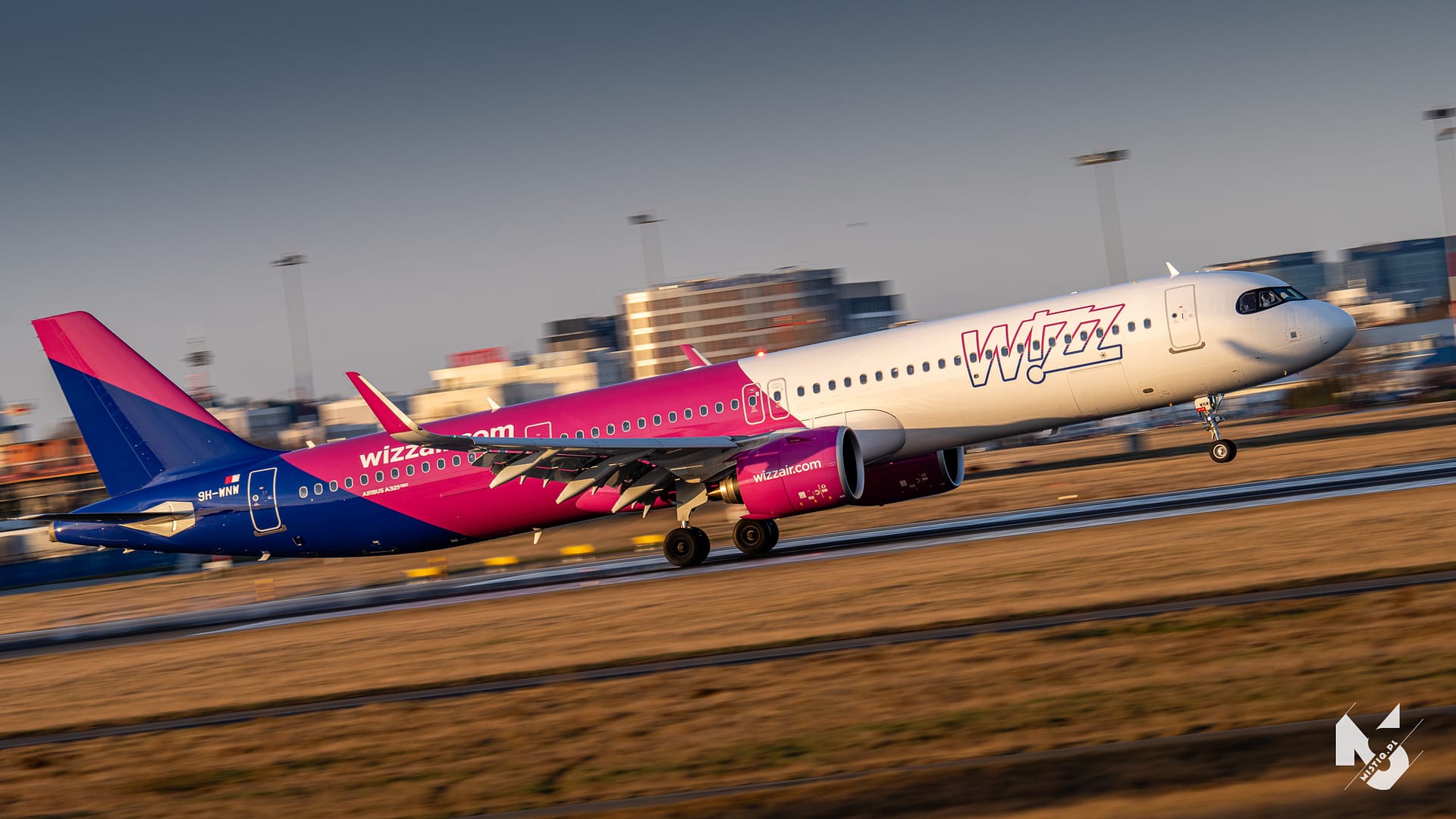 2025_03_15, Warszawa-Okęcie, Airbus A321 neo