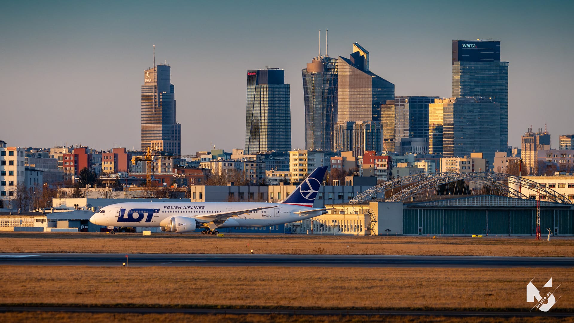 2025_03_15, Warszawa-Okęcie, Boeing 787 Dreamliner