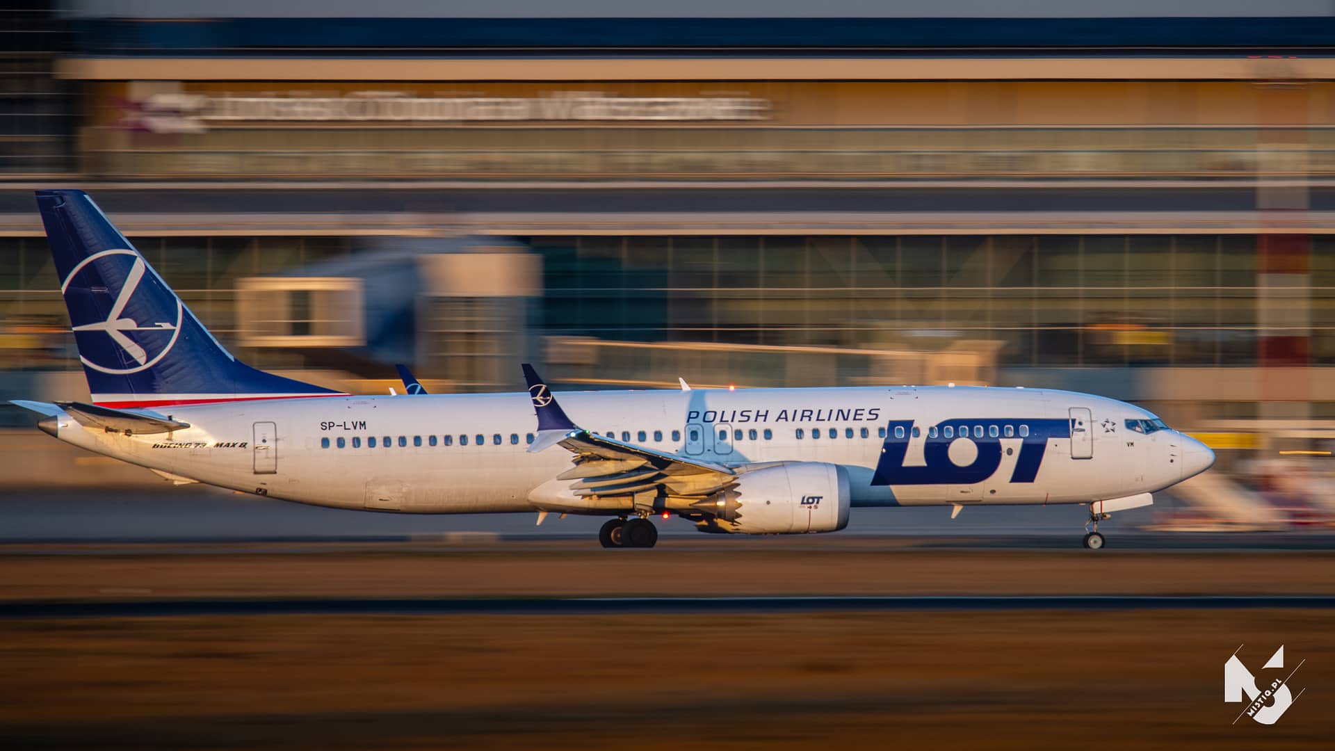 2025_03_15, Warszawa-Okęcie, Boeing 737 MAX